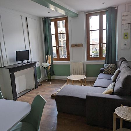 Le Saint Leonard... Il Est Vert Honfleur Exterior photo