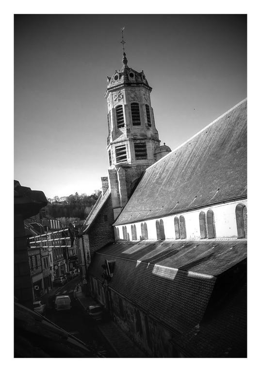 Le Saint Leonard... Il Est Vert Honfleur Exterior photo